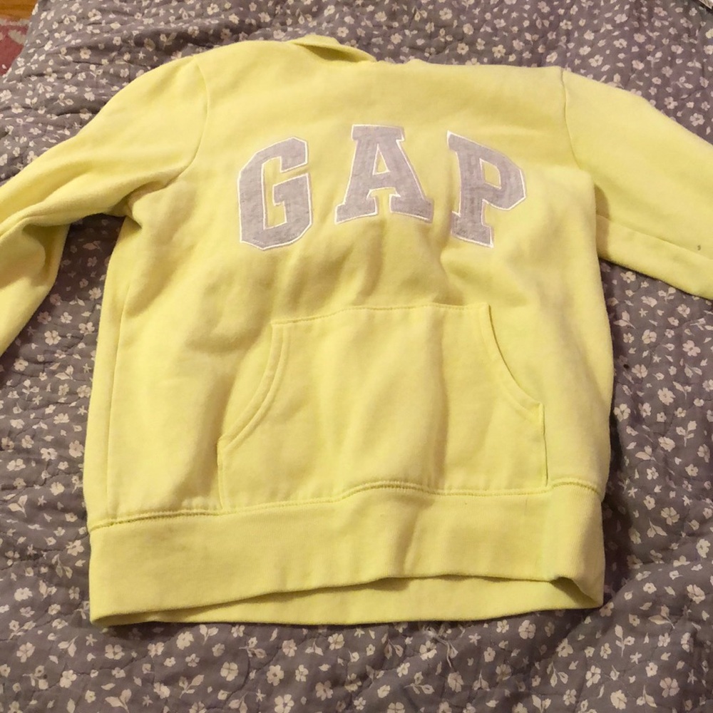 kids gap sweatshirt